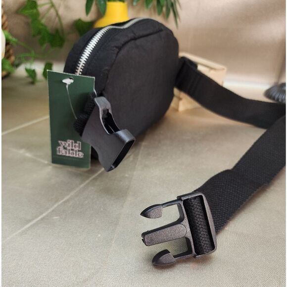 NWT Wild Fable Bum Bag / Fanny Pack - Picture 8 of 15